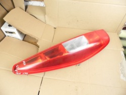 mitsubishi Colt Z30 фонарь левый 5D