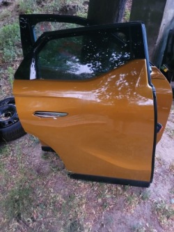 CITROEN ds3 правая зад без зеркала