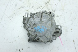вакум насос 03L145100 vw GOLF VI 2.0 tdi