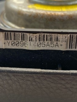 TOYOTA COROLLA VERSO AR10 подушка безопасности Airbag руля Y00961406A5