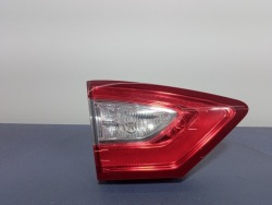 MONDEO MK5 HB фонарь левый крышке багажника DS73-13A603JF
