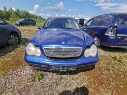 mercedes-benz петля задних дверь задняя 2001 2.0л