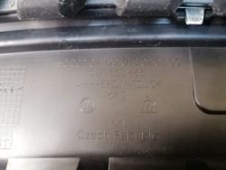 решетка радиатора SKODA RAPID 5JA 2012-2019R
