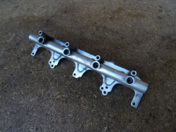 Audi S3 8P GOLF VI r 2.0 топливная рейка 06F133317L