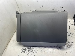 kia SOUL II бардачок пассажира