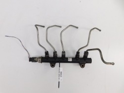 peugeot PARTNER II топливная рейка