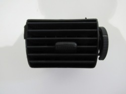 правая воздухозаборник жалюзи потока воздуха vw FOX II 5Z0819704