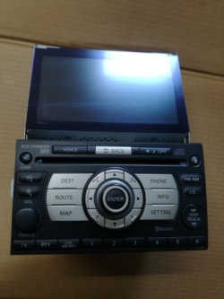 nissan X-TRAIL T31 2008 - 2014 год радио CD дисплей 28185JG41A