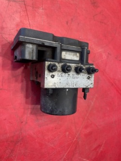 насос ABS vw Polo IV 9N 6Q0907379AA, 0265231426