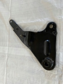 jaguar X761 Velar L560 кронштейн