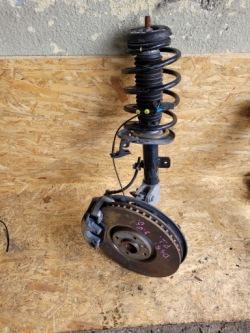 поворотный кулак, цапфа левый CITROEN DS5 2.0