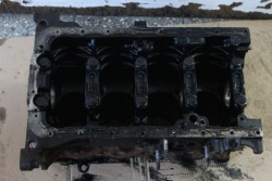 блок Двигателя D4204T FORD KUGA Mk1 volvo V50 S40 II 2.0 d