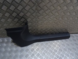 передняя правая молдинг декоративная порога mercedes-benz a (W177) A1776802800