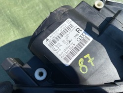 фара правая передняя комплектная Audi A4 B8 8K0941004P