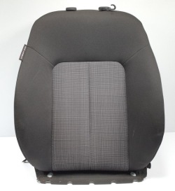 кресло правый передний kia VENGA