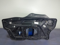 vw SCIROCCO плита двери передней левых 1Q0837755