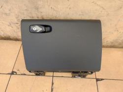 бардачок консоли volvo oe 31688713