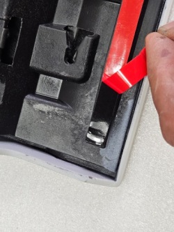 молдинг порог Двери передняя MASERATI LEVANTE 17- 670118931 / 670103841