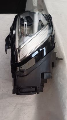 Audi A3 8V ксенон 8V0941006E правая фара