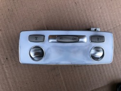 Освещение Кузова перед renault LAGUNA III 264300003R