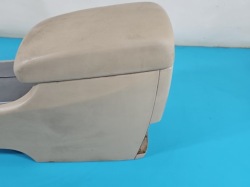 подлокотник тунель subaru TRIBECA 05-14 92174XA00A