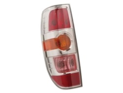 фонарь правый mazda BT-50 2007 2008 2009 2010 2011 2012 2013 2014 2015