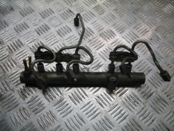 топливная рейка 0445214032 TOYOTA YARIS AURIS 1.4 D4D