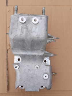 kia NIRO II лапа Двигателя