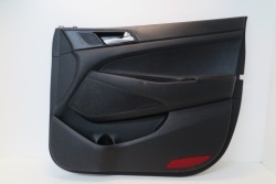 дверные карты правый передний Hyundai TUCSON III