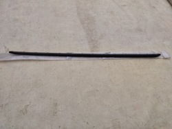 vw TOURAN 5TA853250 r молдинг порога правая