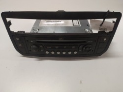 радио с CITROEN C5 II (RE_) 9663080277 2.0л Дизель 2009