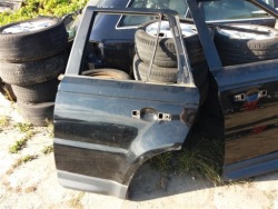 дверь левая задняя зад Range Rover Sport L320