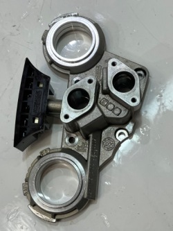 корпус валов vw TOUAREG 7P 3.6 03H109210C