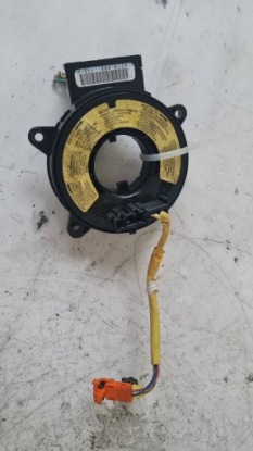 шлейф подушки безопасности mazda 1.3 b Z70M561392 европа