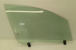 стекло боковое правое переднее CITROEN C5 III X7 2009 год двойная