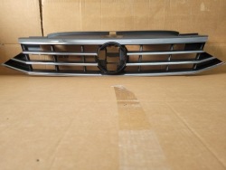 решетка радиатора vw PASSAT B8 рестайлинг 3G0853653K