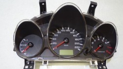 спидометр mitsubishi COLT VI 1.5 MM0038-001
