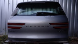 крышка багажника задний Hyundai Genesis GV70 2022