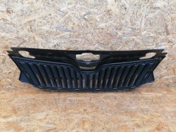 решетка радиатора SKODA RAPID 5JA 2012-2019R