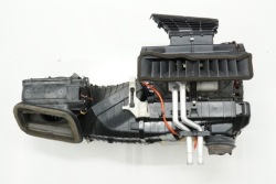 Audi A4 B8 08R радиатор отопителя отопитель салона европа 8K1820005AE