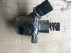 топливный насос Audi 079127025AH 079127025AE