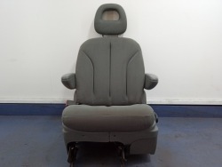 Voyager IV CARAVAN кресло зад левый задний 2