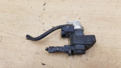 kia CERATO 1.5 клапан давления