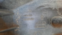 панель передняя / телевизор FIAT STILO 1.6b 837305100