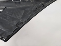 vw Polo IV 2001 - 2005 воздухозаборник жалюзи решетка радиатора правый 6Q0853666