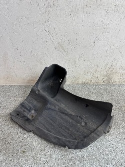 подкрылки задний правый mazda 3 IV BP 2019-25 BENC-50341 K6805