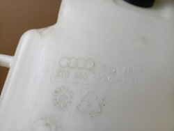 бачок омывателя Audi A4 B8 2009 8T0955453C