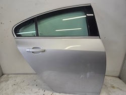 opel INSIGNIA A рестайлинг HB седан дверь правая зад задняя Z176