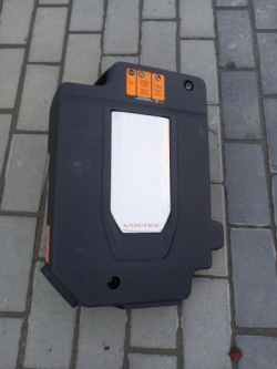 защита Двигателя opel AMPERA VOLT 22300185