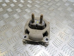 MERCEDES GL X166 350CDI подушка Двигателя